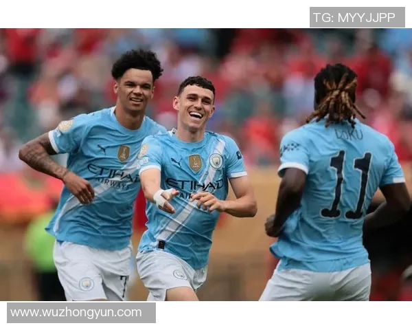 曼城足球明星扑克牌系列精美设计图赏，尽显球员风采与竞技魅力