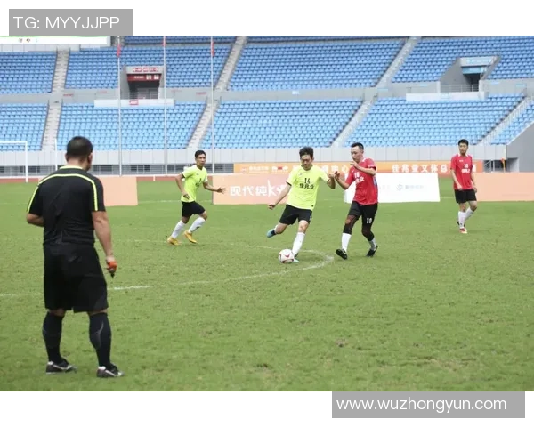 拼接壁纸展现绿茵激情聚焦世界顶级足球球星风采